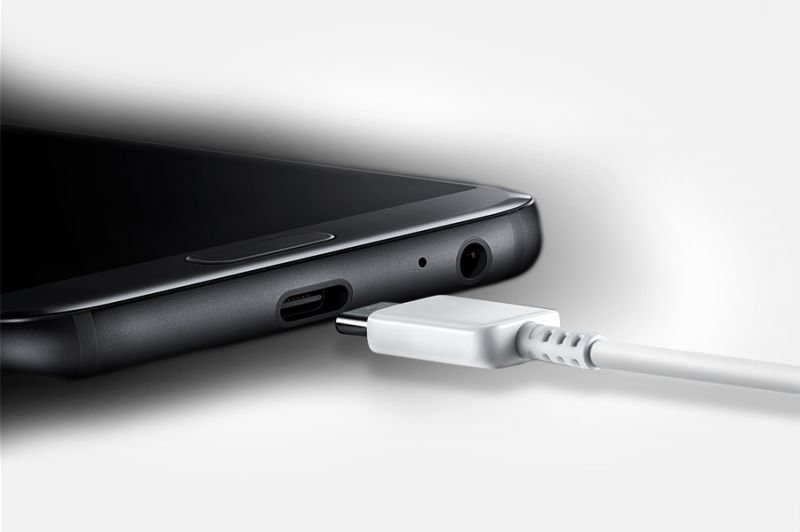 Samsung USB typ C. Łatwe opcje łączności Samsung USB typ C. Łatwe opcje łączności