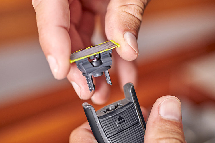 Philips Do 4 miesięcy na jednym ostrzu* Philips Do 4 miesięcy na jednym ostrzu*