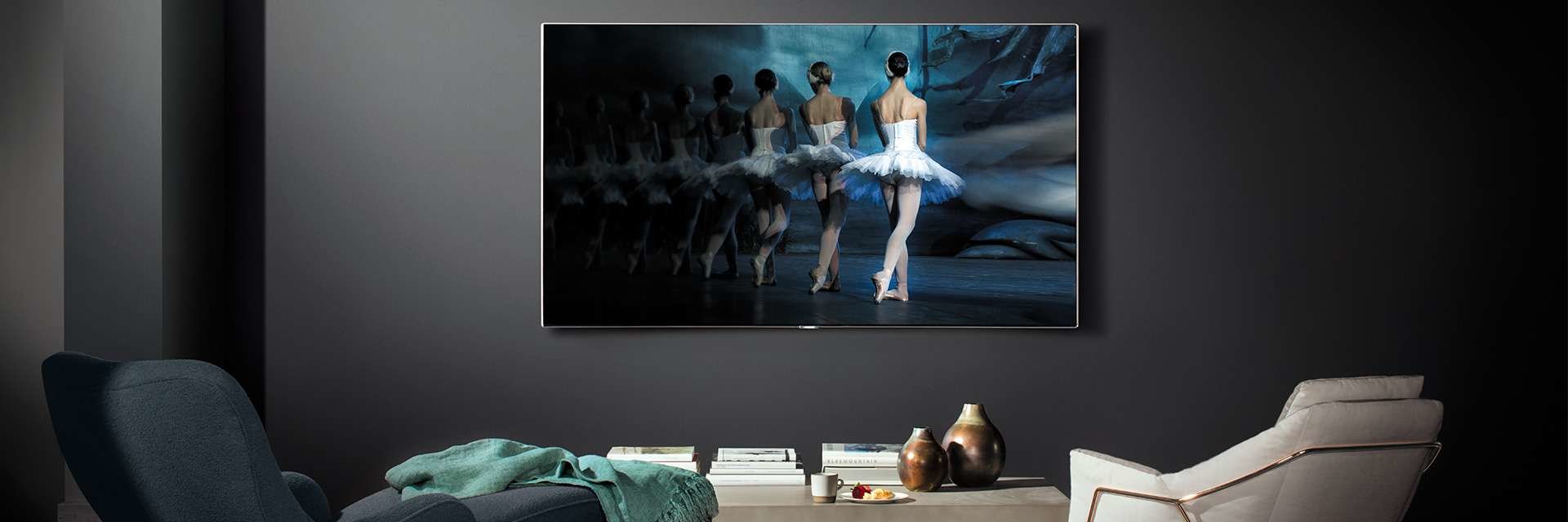 Samsung Q8c Picture Lifstyle 1920 Samsung Q8c Picture Lifstyle 1920