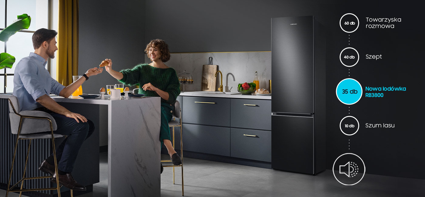 Domownicy w kuchni, mogą spokojnie rozmawiać dzięki wyjątkowo cichej pracy lodówki RB38T602EB1 Domownicy w kuchni, mogą spokojnie rozmawiać dzięki wyjątkowo cichej pracy lodówki RB38T602EB1