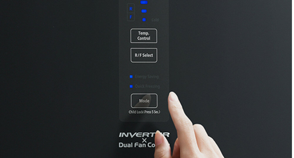 HITACHI R-BGX411PRU0 GBK sterowanie dotykowe panel dotyk wygoda
