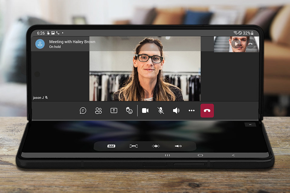 Codzienne wideokonferencje i czatowanie ze znajomymi Codzienne wideokonferencje i czatowanie ze znajomymi