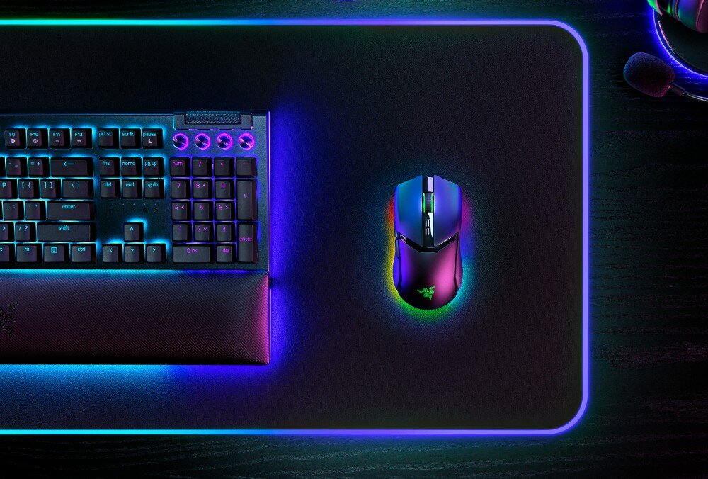 Mysz RAZER Cobra Pro lekkość przewodowa bezprzewodowa podświetlenie działanie konstrukcja przyciski konfiguralne sensor optyczny połączenie rozgrywka komfort
