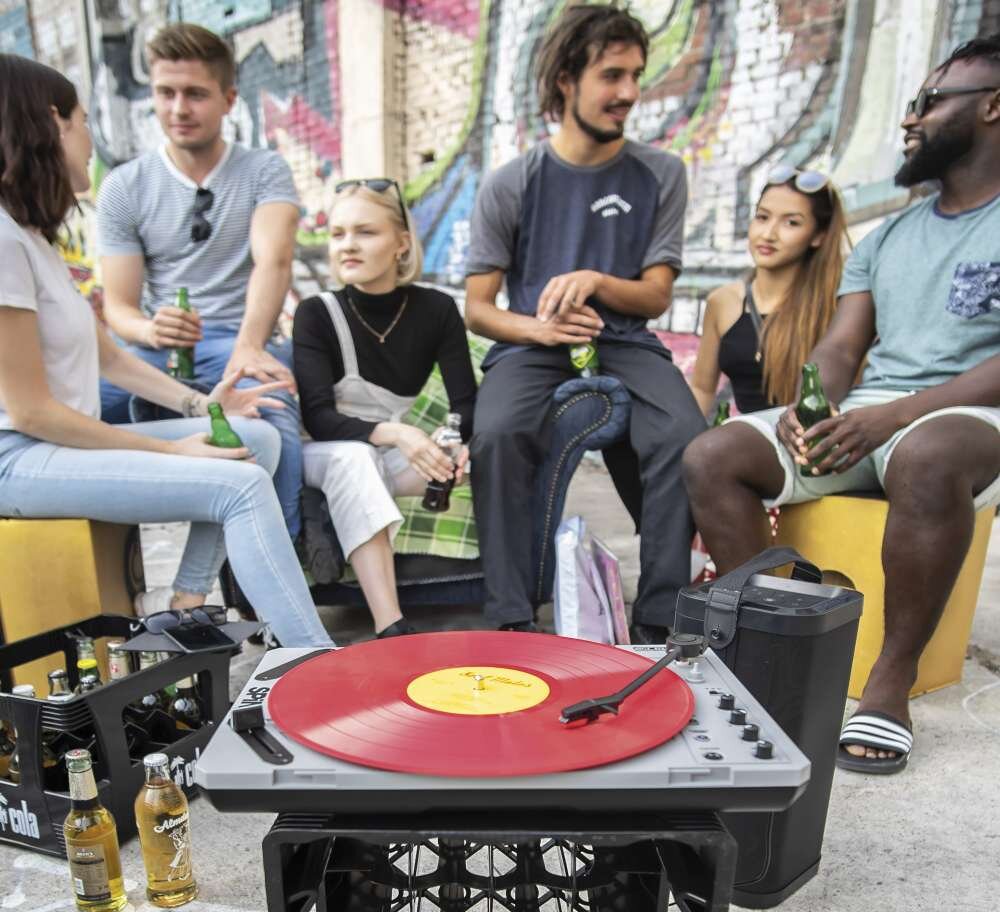 Gramofon RELOOP Spin Szary sprzet audio muzyka odtwarzanie bezpieczna transmisja audio nagrywanie USB sample zestaw zasilanie drapanie płyt interfejs aplikacja wykończenie