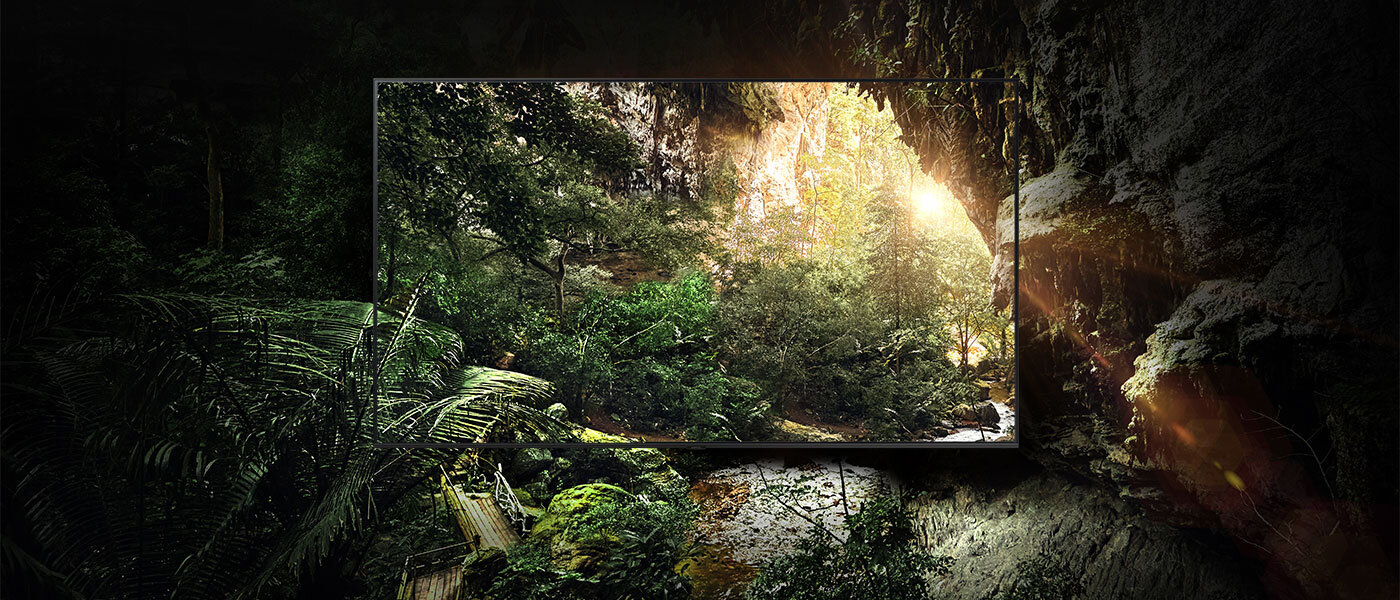 Zdjęcie telewizora wyświetlającego obrazy w rozdzielczości 4K Zdjęcie telewizora wyświetlającego obrazy w rozdzielczości 4K