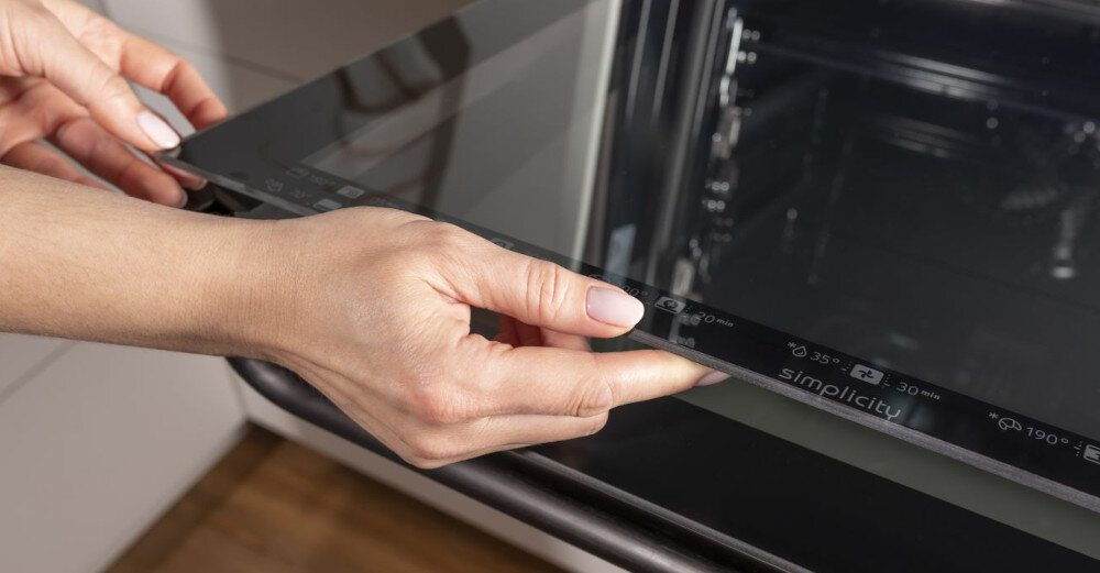 Piekarnik GORENJE BOS67371SYW czyszczenie demontaż drzwi szkło widoczność