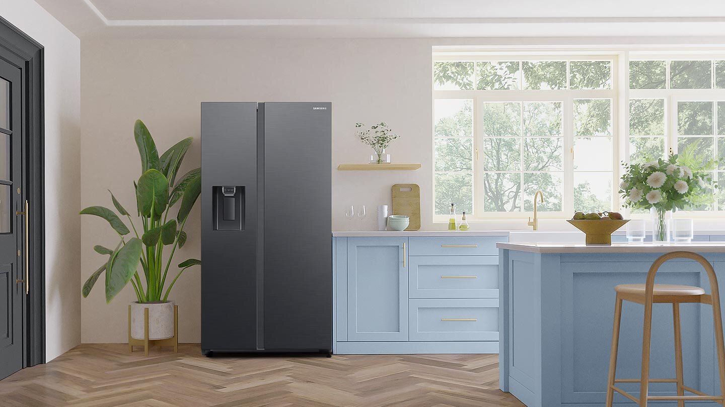 Lodówka Samsung Side by Side RS64DG53M3B1EO z oferty Media Expert Lodówka Samsung Side by Side RS64DG53M3B1EO z oferty Media Expert