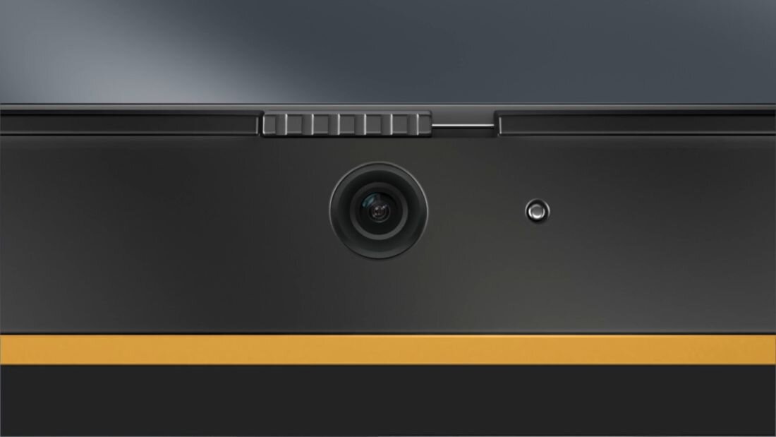 Zbliżenie na kamerę w laptopie DELL Latitude 5350. - kamera FHD 1080P