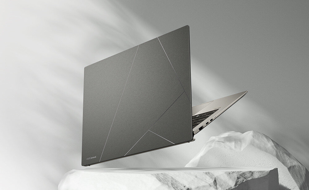 Laptop ASUS ZenBook S 13 UX5304MA-NQ012W bateria czas działania ładowanie