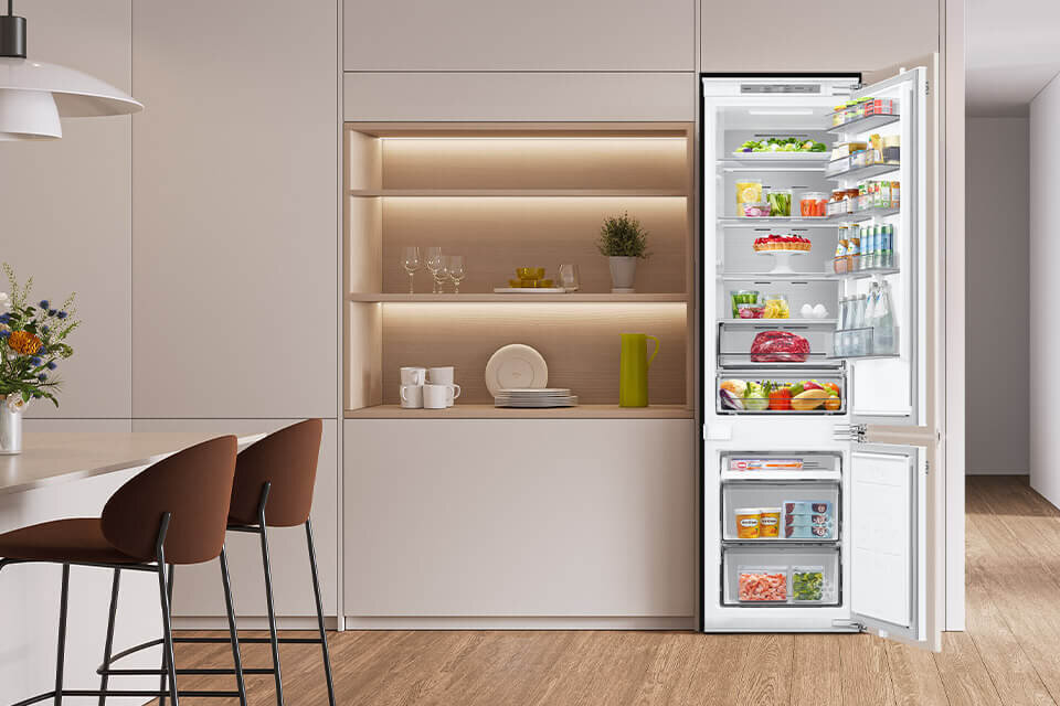 lodówka do zabudowy BRB80F30BEF0EO dostępna w Rtv Euro Agd lodówka do zabudowy BRB80F30BEF0EO dostępna w Rtv Euro Agd