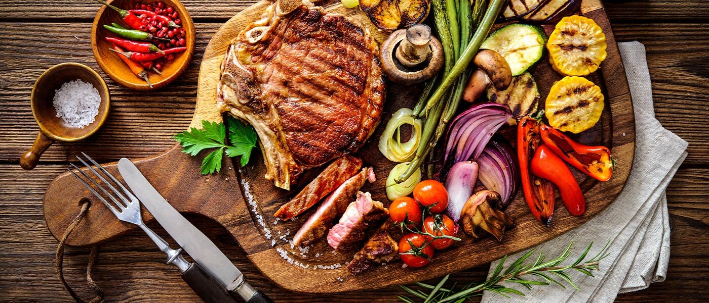 Przygotuj chrupiące dania na grillu kuchenki mikrofalowej Samsung MG23F301TAK Przygotuj chrupiące dania na grillu kuchenki mikrofalowej Samsung MG23F301TAK