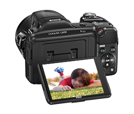 Ruchomy wyświetlacz RGBW o przekątnej 7,5 cm (3 cale) i rozdzielczości 921 000 punktów