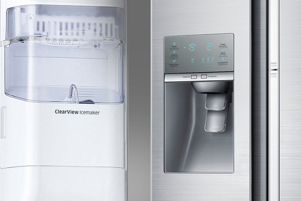 Samsung Orzeźwienie na wyciągnięcie ręki. Dyspenser wody i lodu Samsung Orzeźwienie na wyciągnięcie ręki. Dyspenser wody i lodu