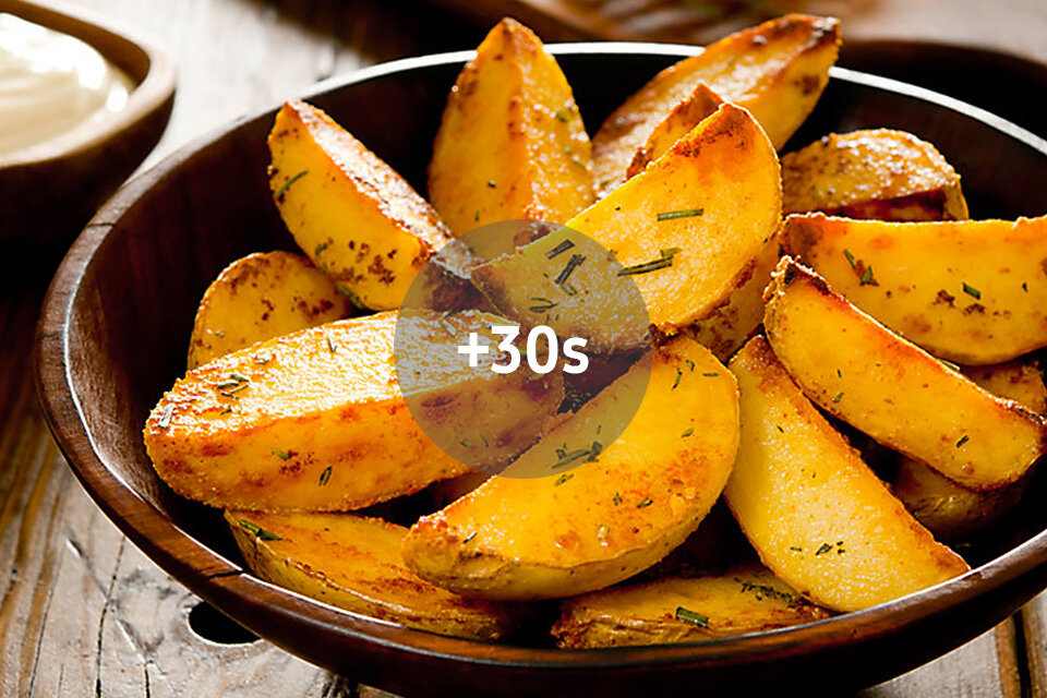 Kuchenka mikrofalowa ME83M z praktyczną funkcją plus 30 sekund Kuchenka mikrofalowa ME83M z praktyczną funkcją plus 30 sekund