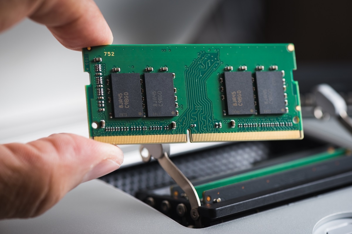 Czyszczenie pamięci RAM – jak zwolnić RAM na komputerze? | Poradnik Media  Expert