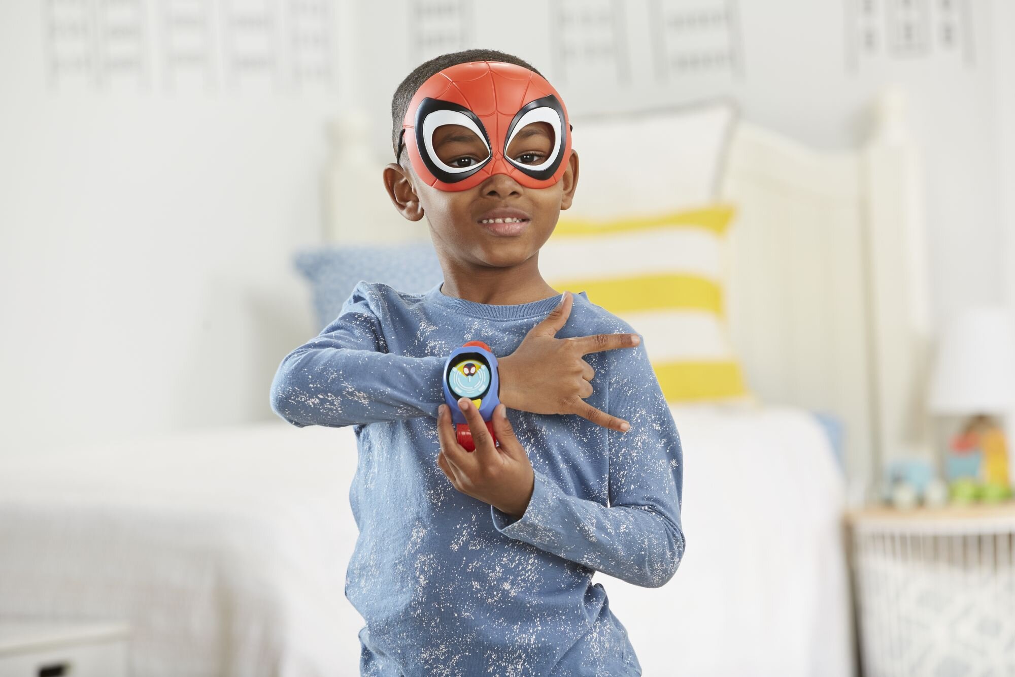 HASBRO Spider Man and His Amazing Friends Maska + Opaska na nadgarstek  F37125L0 Zestaw - niskie ceny i opinie w Media Expert