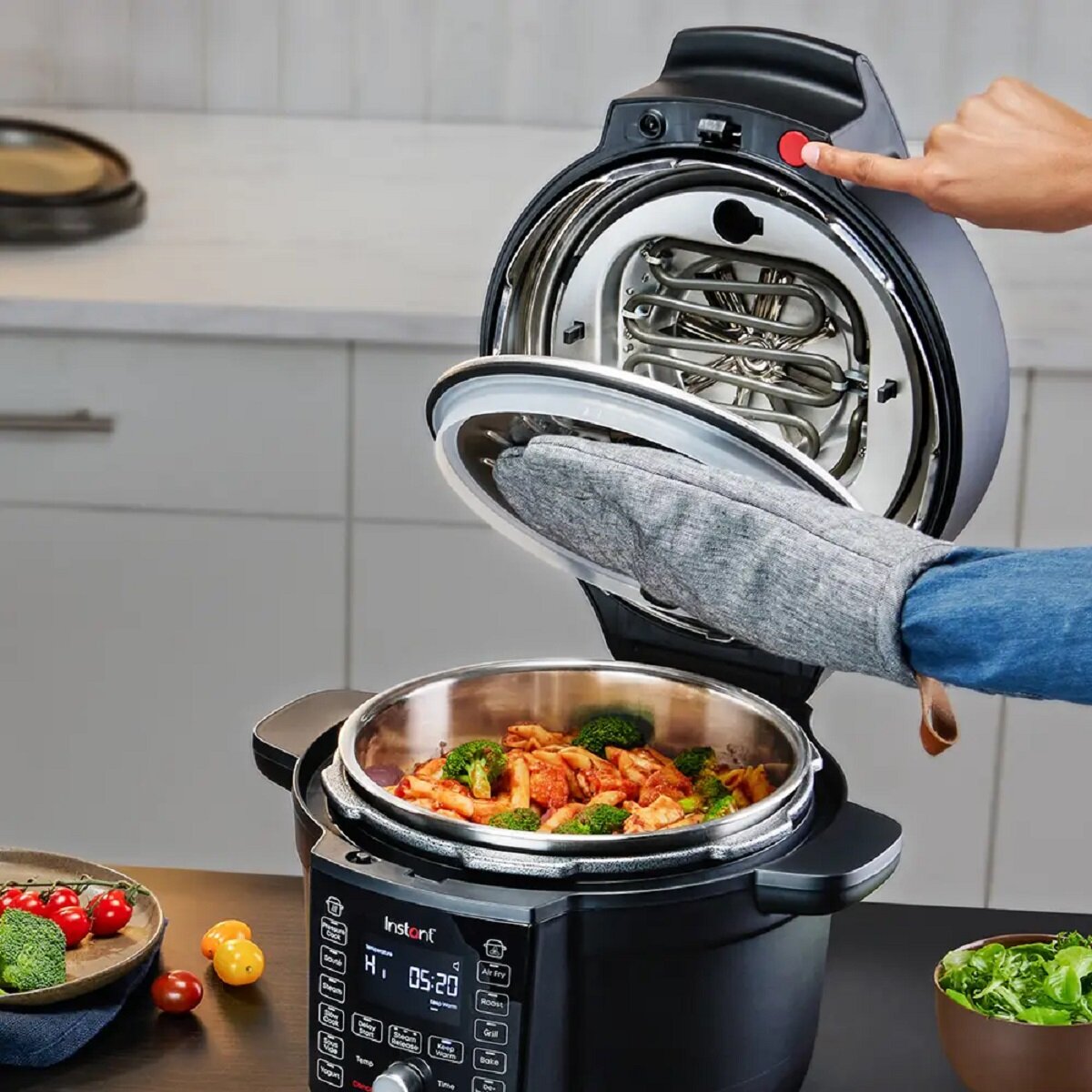 PHILIPS XXL Connected HD9285/96 Air Fryer (Wi-Fi) z formą do pieczenia i  rusztem grillowym Frytkownica beztłuszczowa - niskie ceny i opinie w Media  Expert